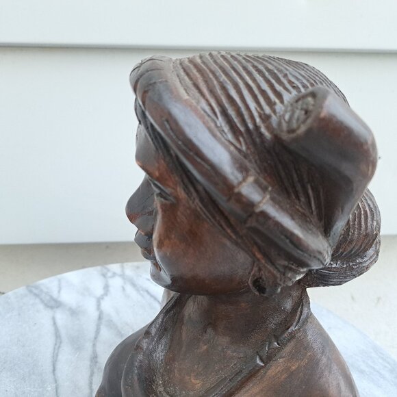 Filipina Statue -Igorot Peoples - Picture 9 of 11